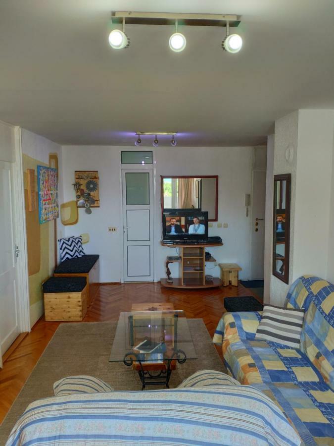 Apartman La Siesta Bar Luaran gambar