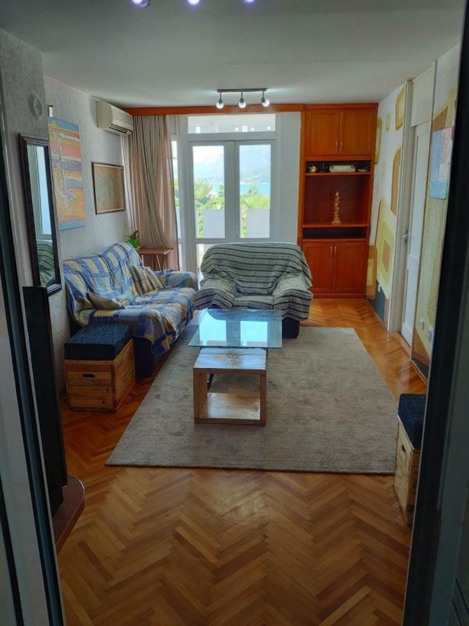 Apartman La Siesta Bar Luaran gambar